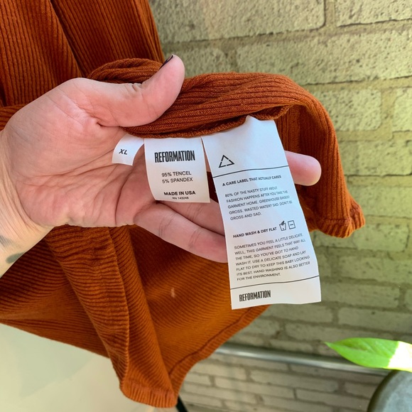 COPY - Reformation Tencel Long Turtleneck Sweater - Picture 3 of 6